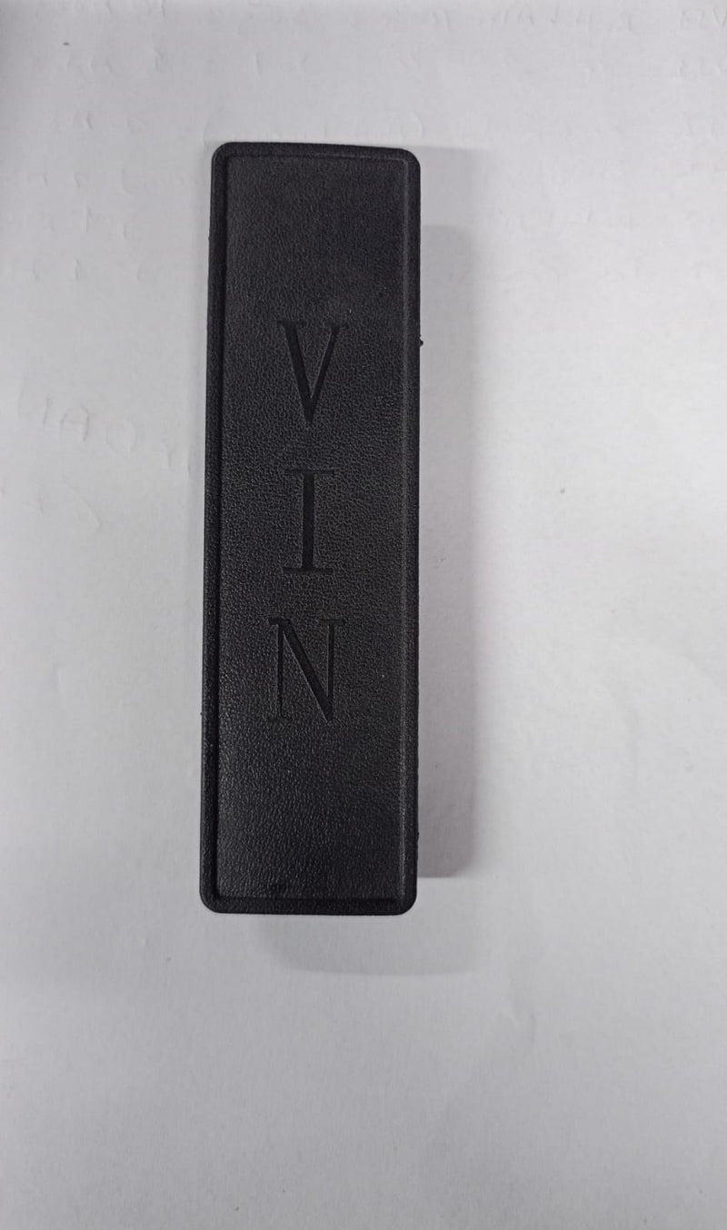 VS2 Şasi Numarası Kapak Plastik - Voltapar