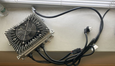 V1 Onboard (96V/35A) - Voltapar